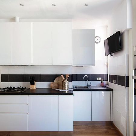 Anna'S Home Super Cozy Flat, With A/C, High Speed Wifi, Near The Lake And Public Transport كومو المظهر الخارجي الصورة
