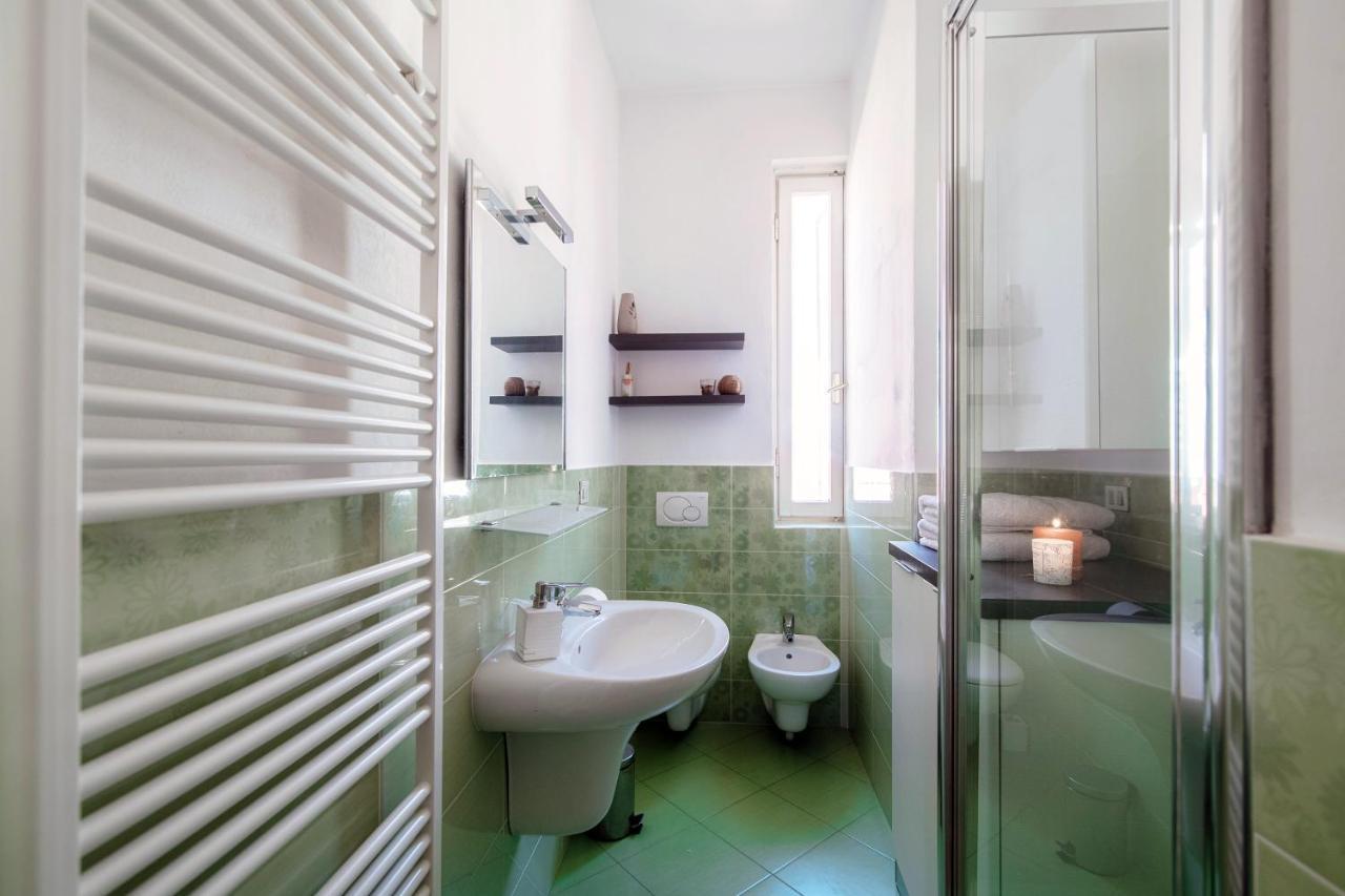 Anna'S Home Super Cozy Flat, With A/C, High Speed Wifi, Near The Lake And Public Transport كومو المظهر الخارجي الصورة